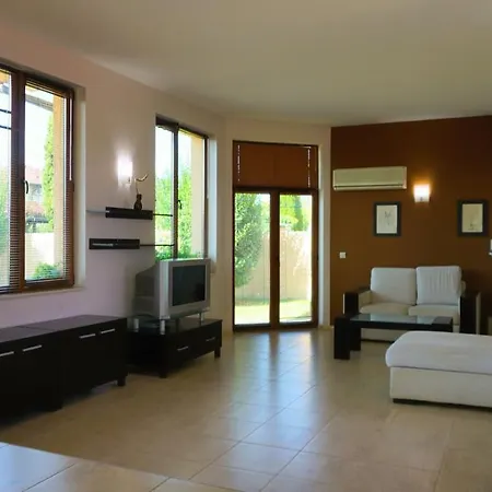 матилда - Matilda Holiday home Bulgarevo