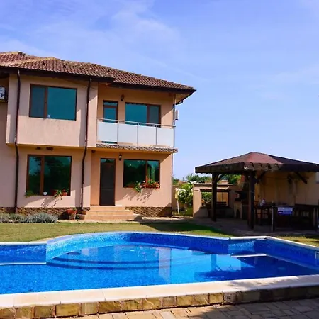 матилда - Matilda بيت للعطل