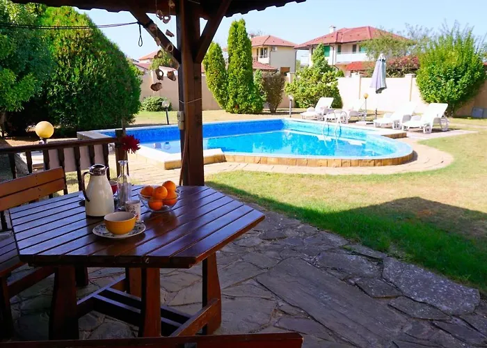 матилда - Matilda Ваканционна къща